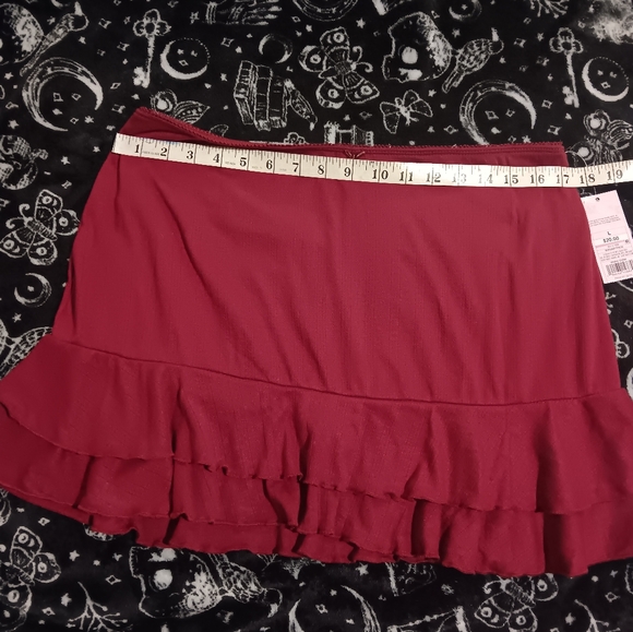 Burgundy Ruffle Skort - Picture 6 of 9